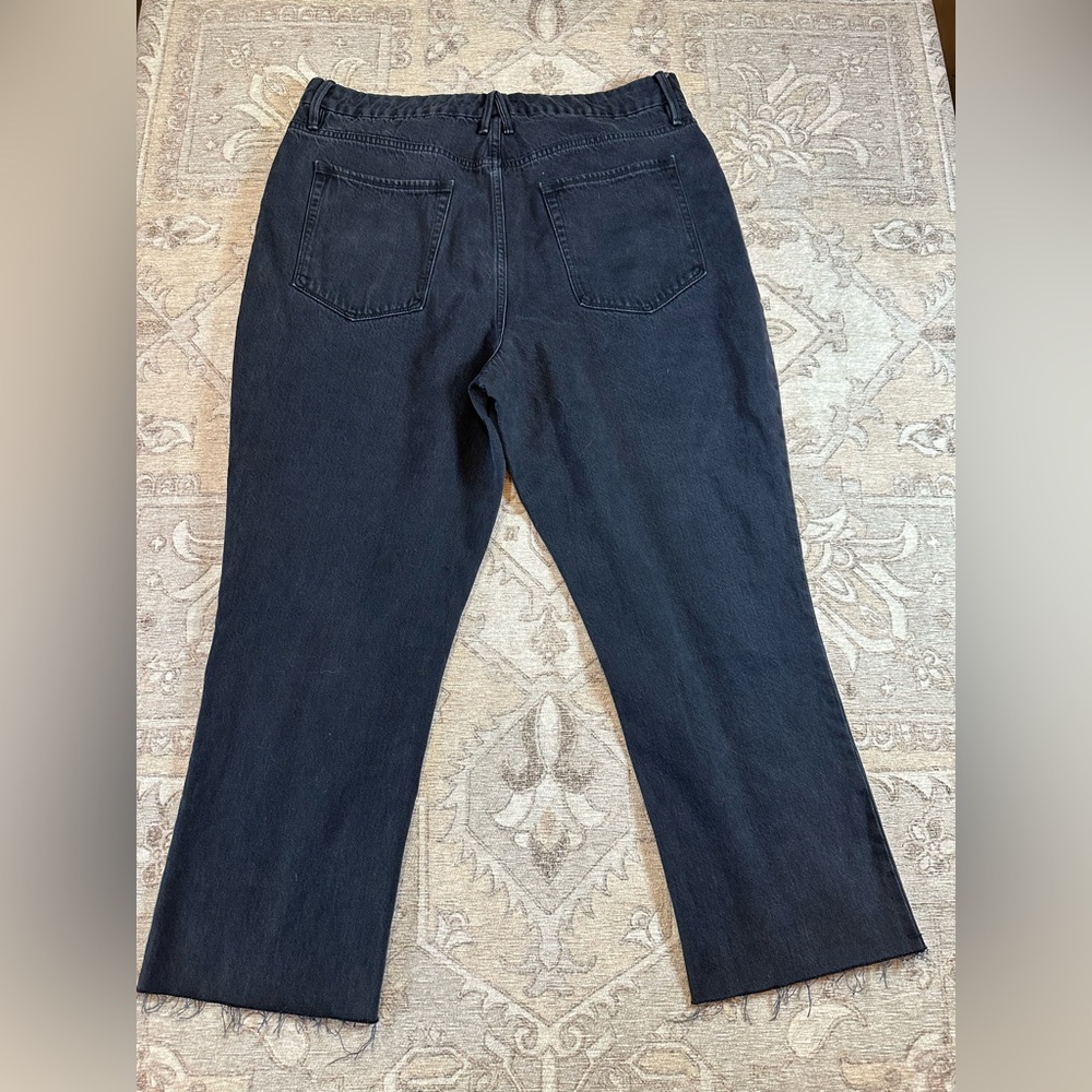 Good American Good Boy Black Jeans With Slit Waistband - Picture 6 of 12